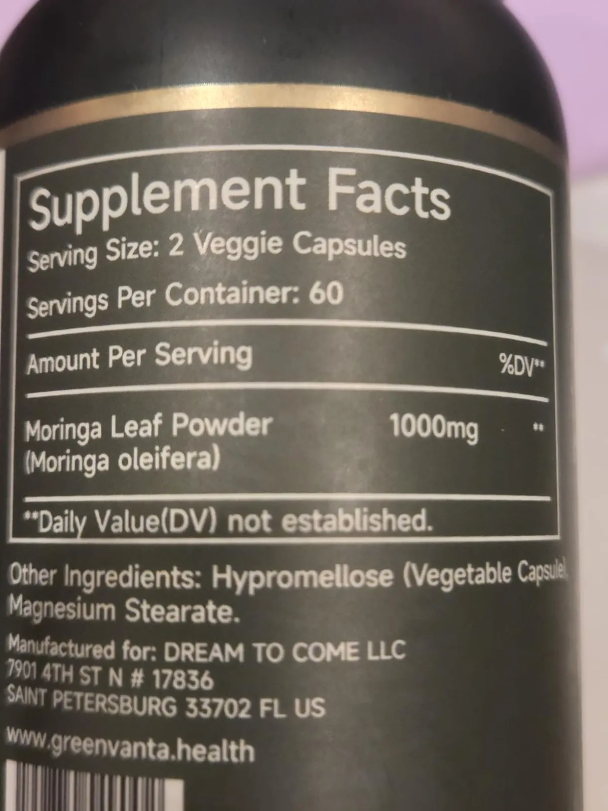 GREENVANTA moringa Supplement Facts label: serving size 2 veggie capsules, 1000 mg moringa leaf powder, other ingredients hypromellose and magnesium stearate